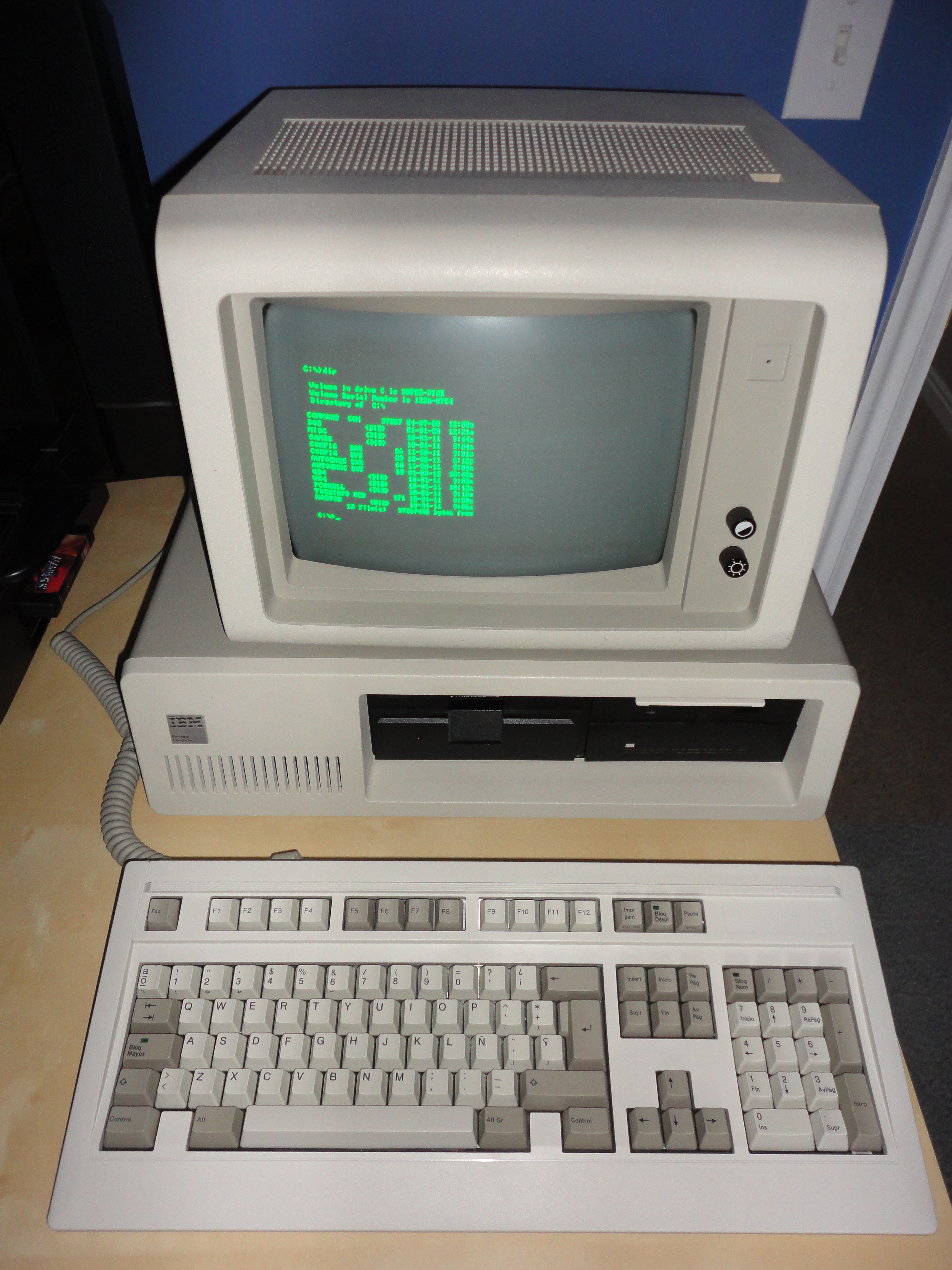 Как назывался 1 персональный компьютер. Компьютер IBM 5150. ПК IBM PC 5150. IBM PC(модели IBM 5150. Модель IBM PC 5150..